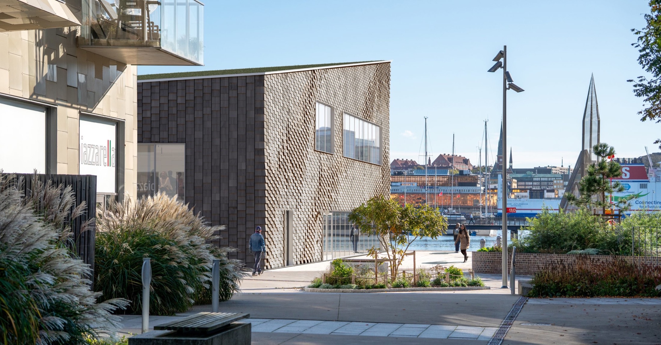 LINDHOLMEN